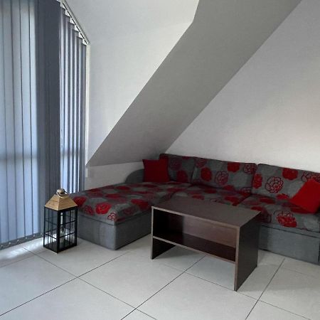 Stunning 2-Bed Apartment In Sea Resort Varna Saints Constantine and Helena Екстер'єр фото