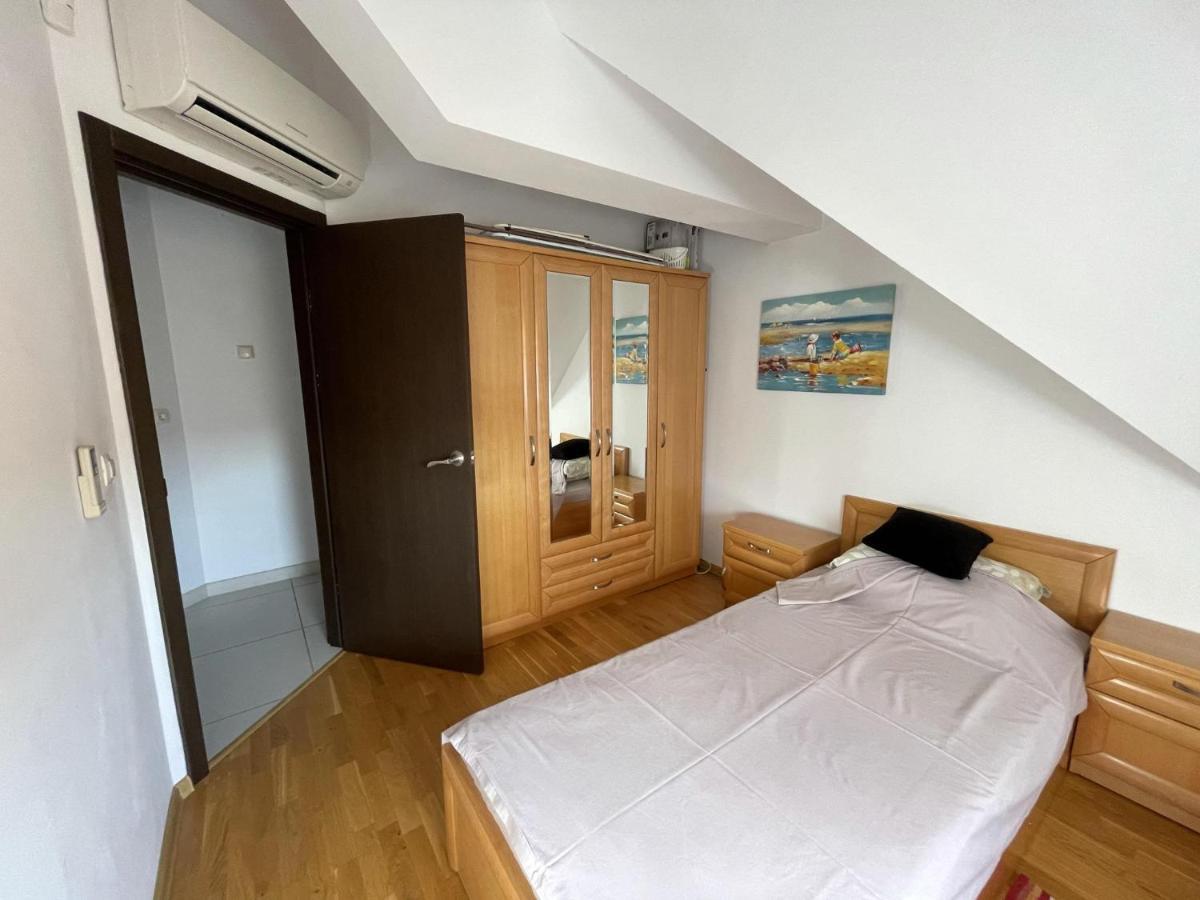 Stunning 2-Bed Apartment In Sea Resort Varna Saints Constantine and Helena Екстер'єр фото
