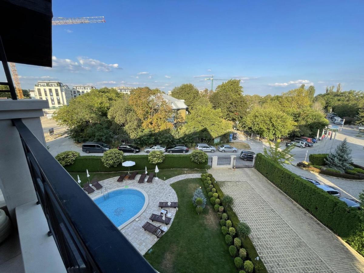 Stunning 2-Bed Apartment In Sea Resort Varna Saints Constantine and Helena Екстер'єр фото