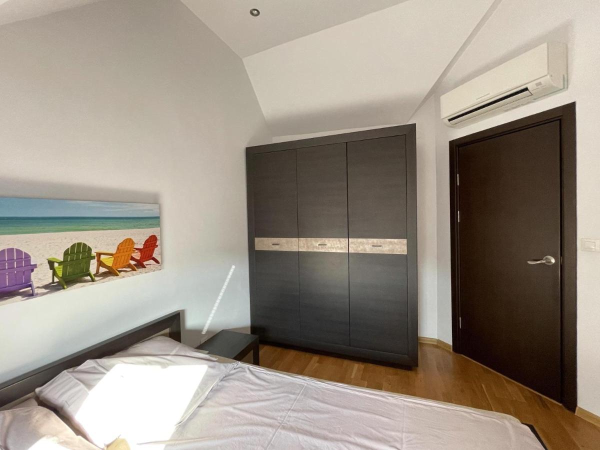 Stunning 2-Bed Apartment In Sea Resort Varna Saints Constantine and Helena Екстер'єр фото